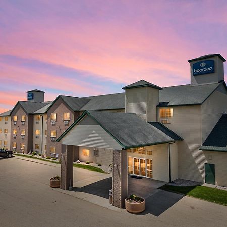 Boarders Inn & Suites By Cobblestone Hotels - Shawano Buitenkant foto