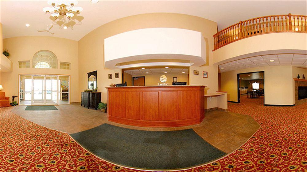 Boarders Inn & Suites By Cobblestone Hotels - Shawano Buitenkant foto