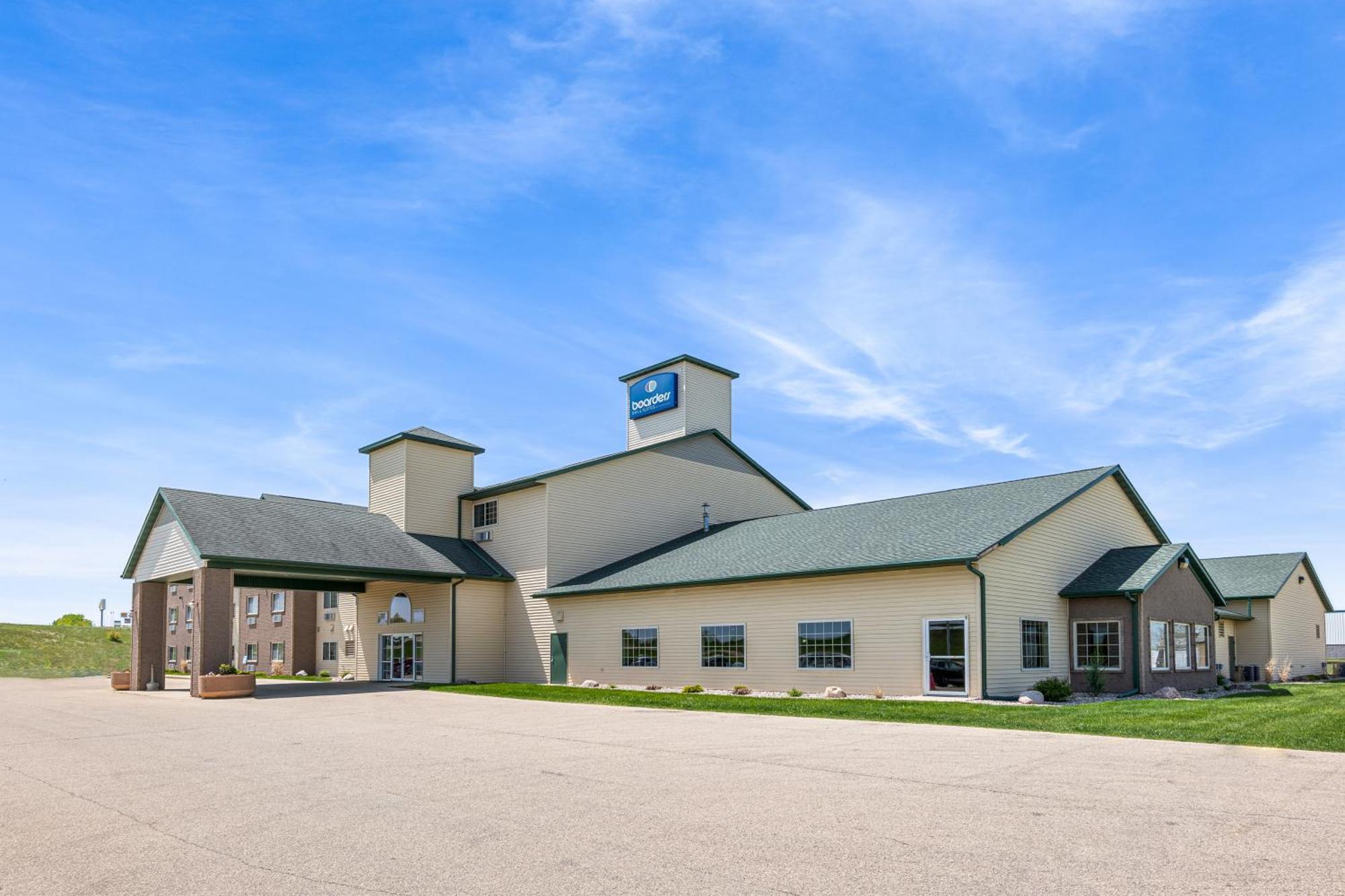 Boarders Inn & Suites By Cobblestone Hotels - Shawano Buitenkant foto