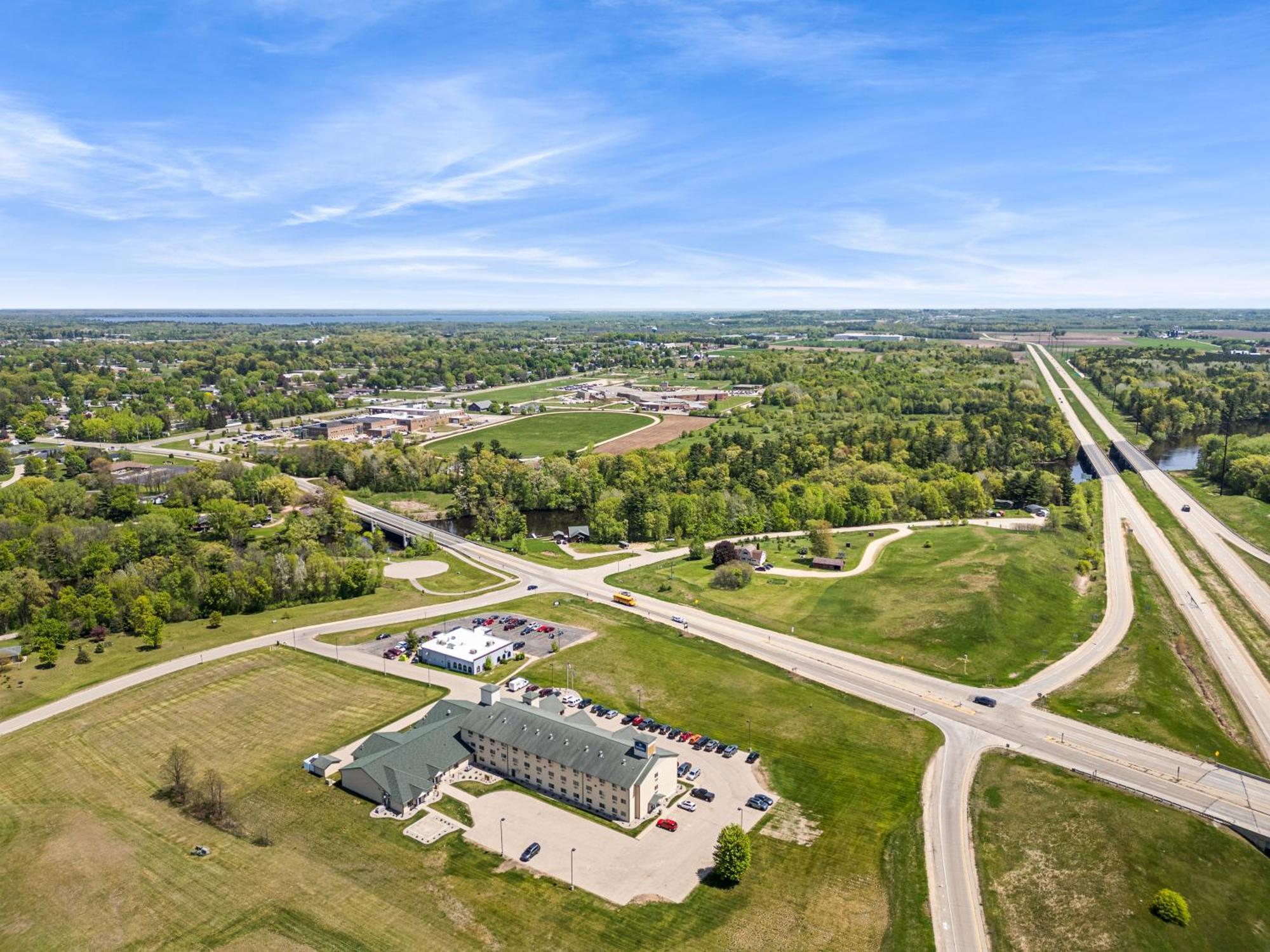 Boarders Inn & Suites By Cobblestone Hotels - Shawano Buitenkant foto