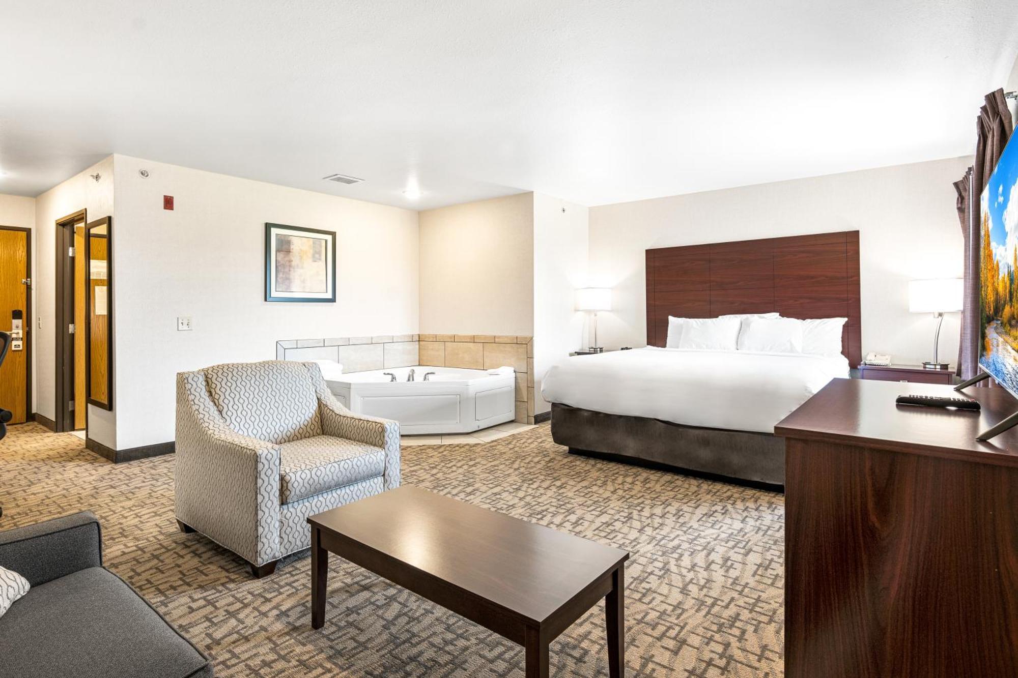 Boarders Inn & Suites By Cobblestone Hotels - Shawano Buitenkant foto
