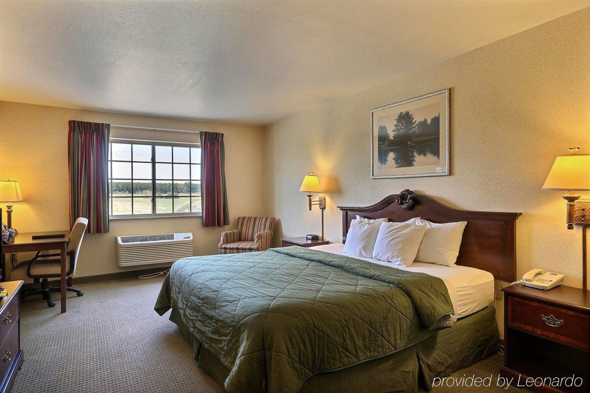 Boarders Inn & Suites By Cobblestone Hotels - Shawano Buitenkant foto